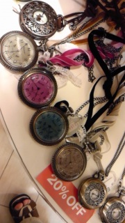 ����������B